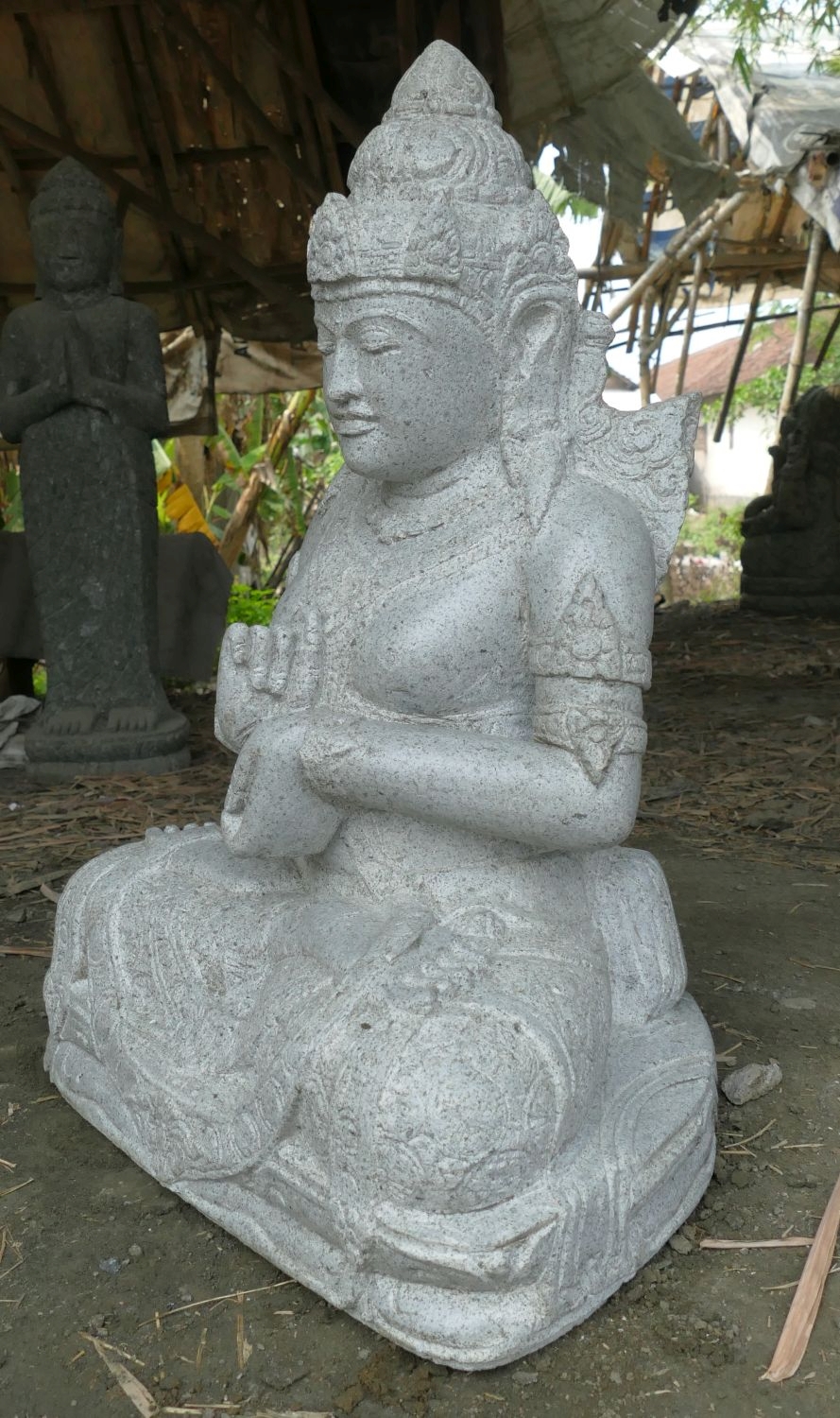  Product image 4 of the product “Seated Dewi Sri, position chakra turning the wheel, about 63cm height ”